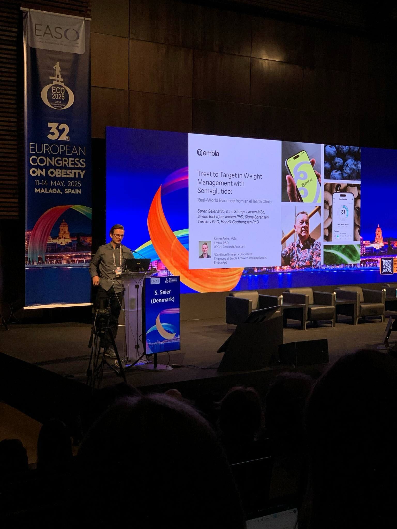Embla researcher presenting the TRIM study findings at a scientific obesity congress